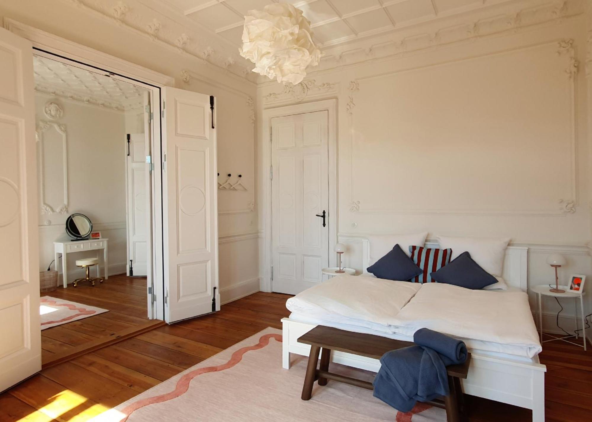 Stadtvilla An Der Viergelindenbruecke Homestay